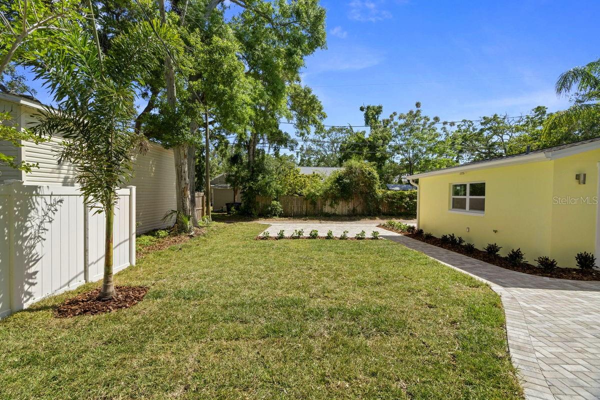 617 SCOTLAND ST, DUNEDIN, FL, 34698