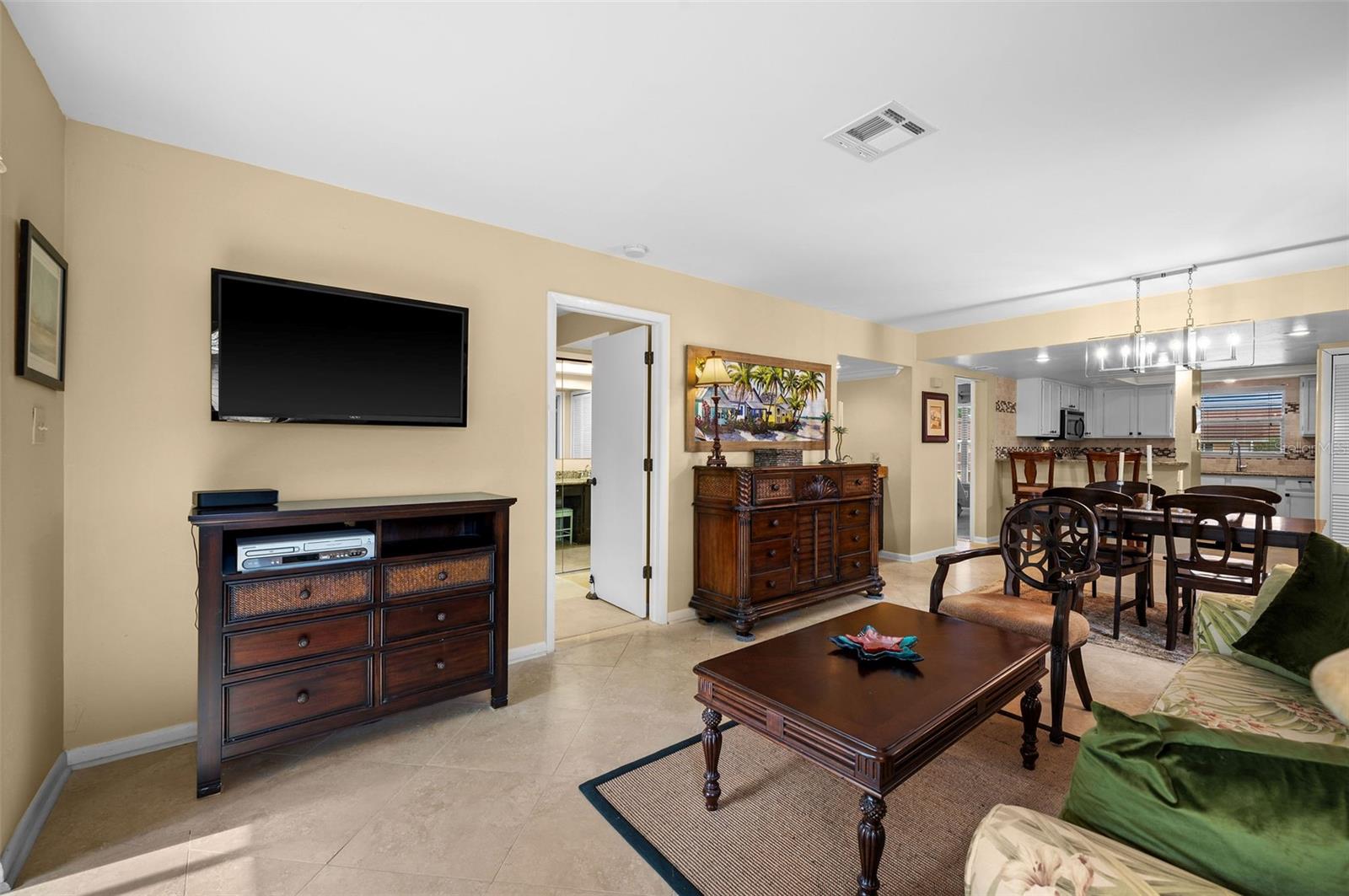 4213 SE 19TH AVE #205, CAPE CORAL, FL, 33904