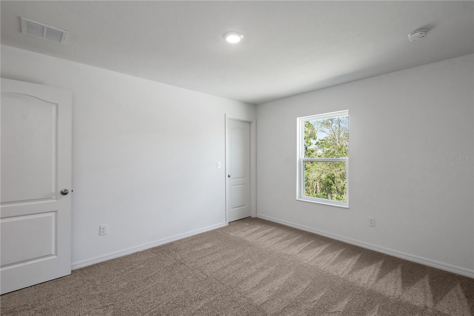 596 BAY LEAF DR, POINCIANA, FL, 34759