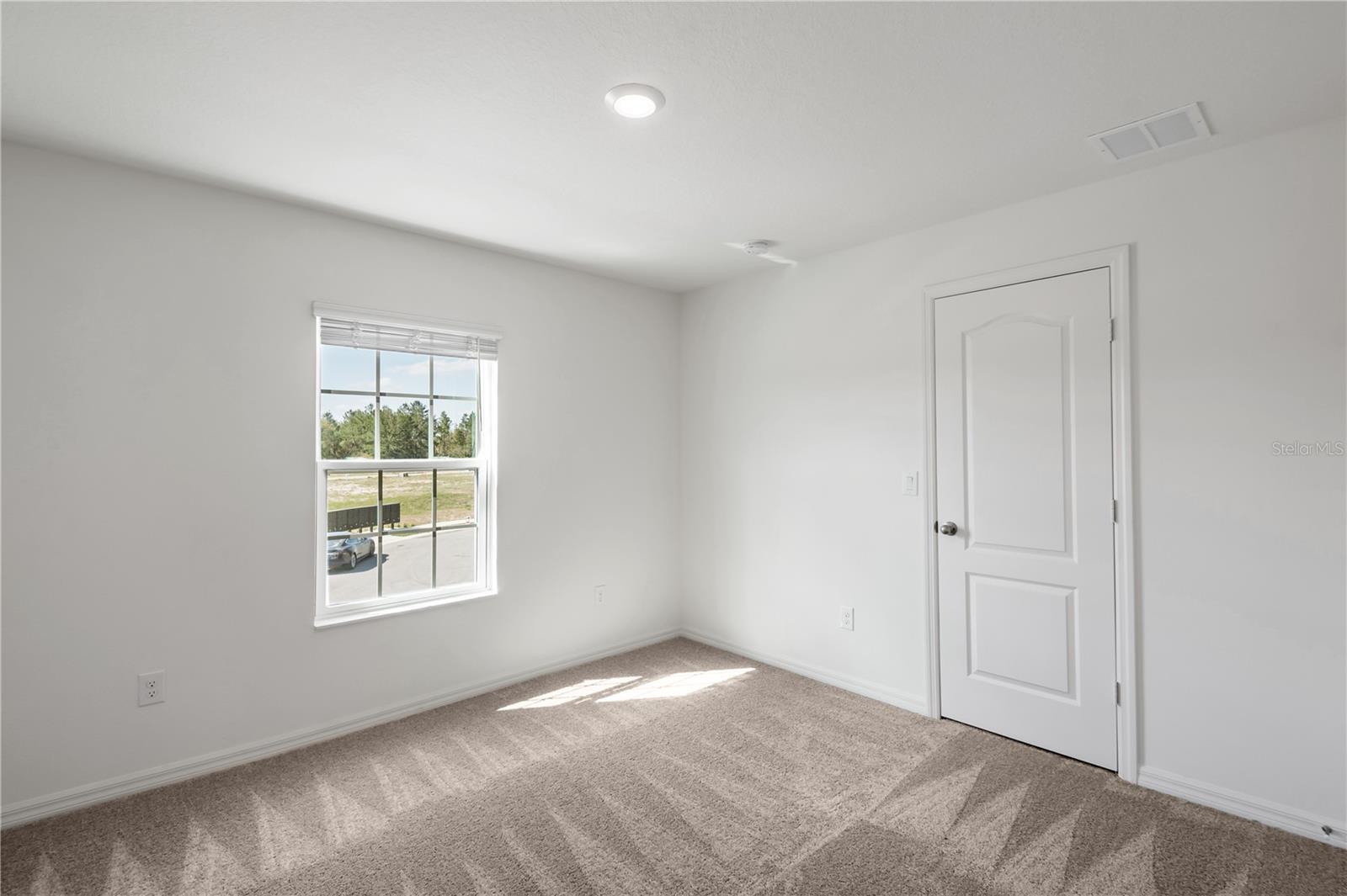 596 BAY LEAF DR, POINCIANA, FL, 34759