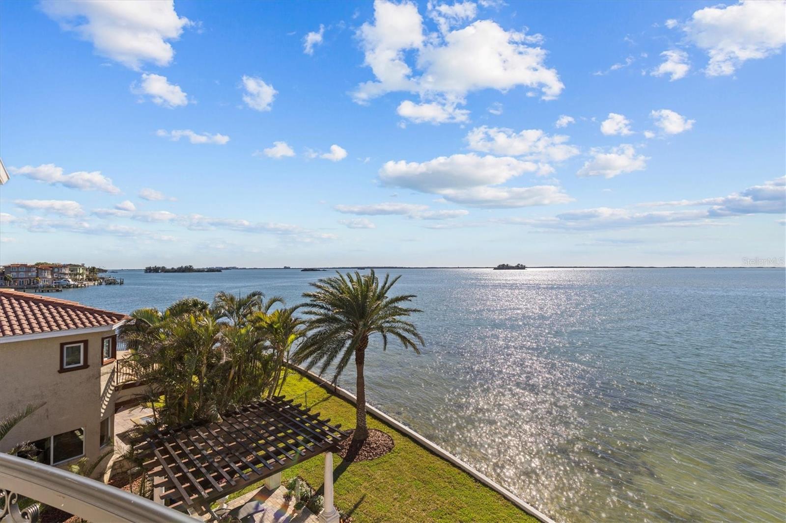 2402 BAYWOOD DR W, DUNEDIN, FL, 34698