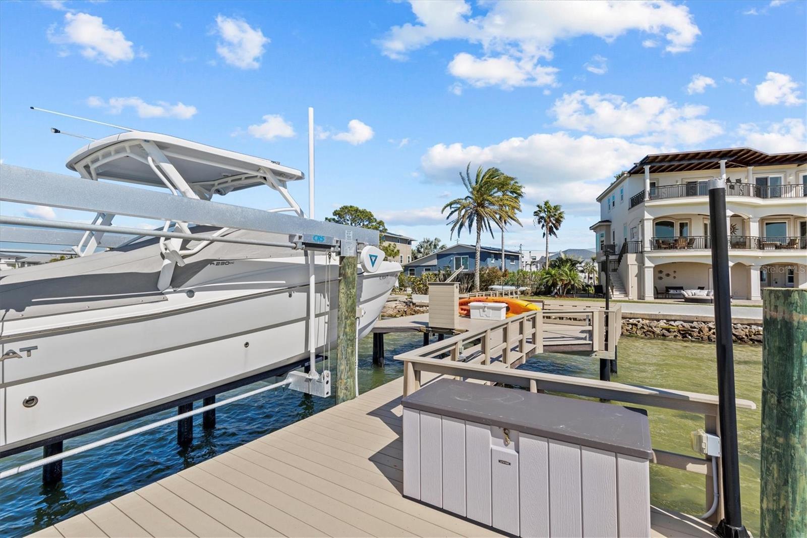 2402 BAYWOOD DR W, DUNEDIN, FL, 34698