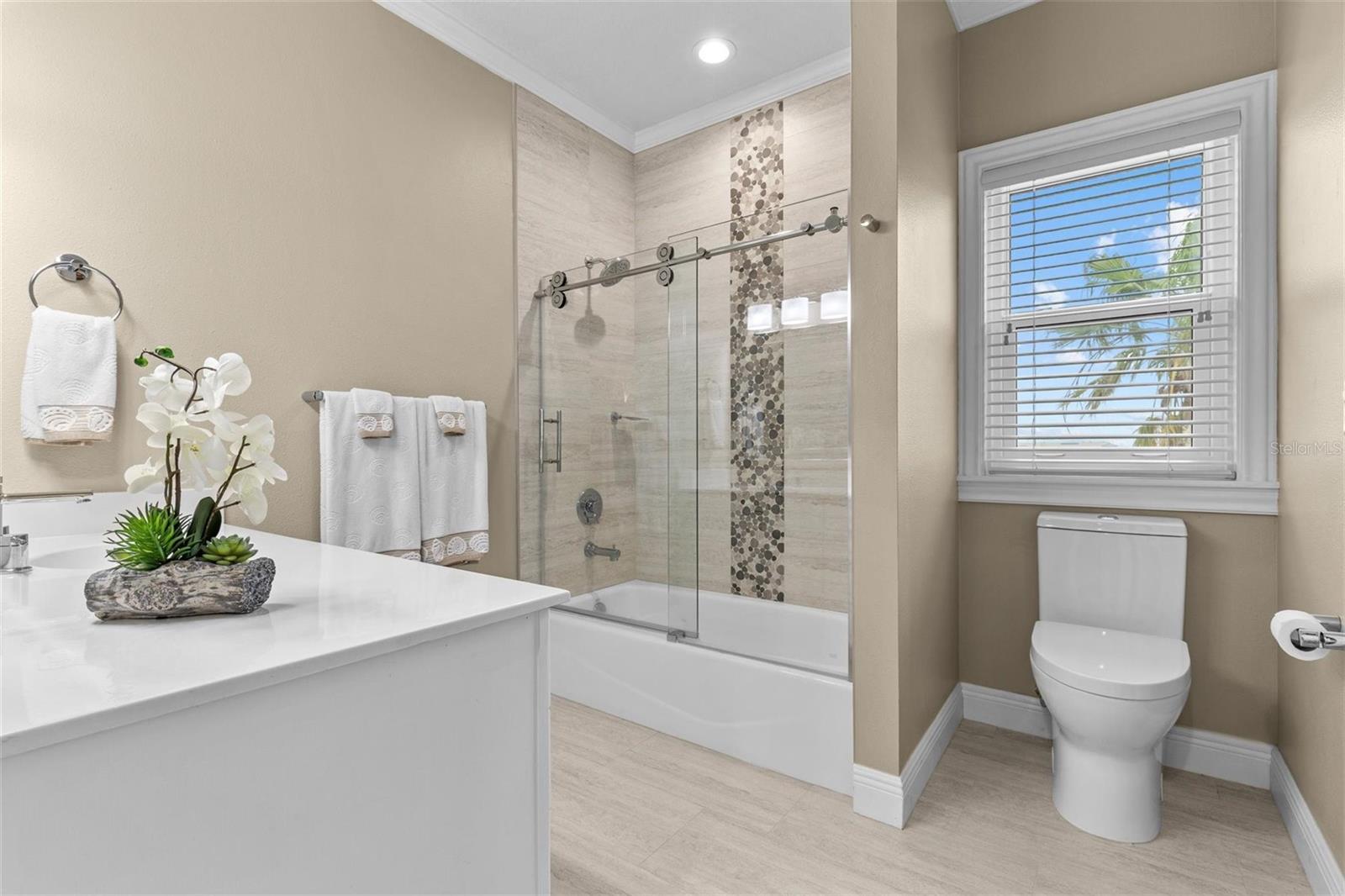 2402 BAYWOOD DR W, DUNEDIN, FL, 34698
