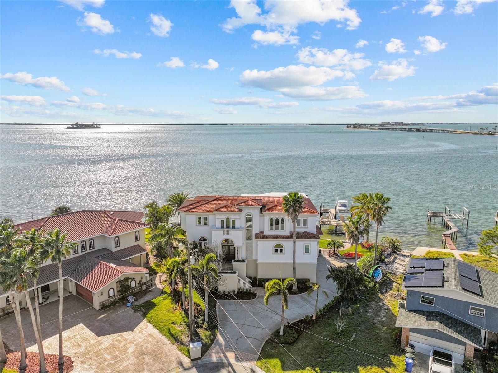 2402 BAYWOOD DR W, DUNEDIN, FL, 34698