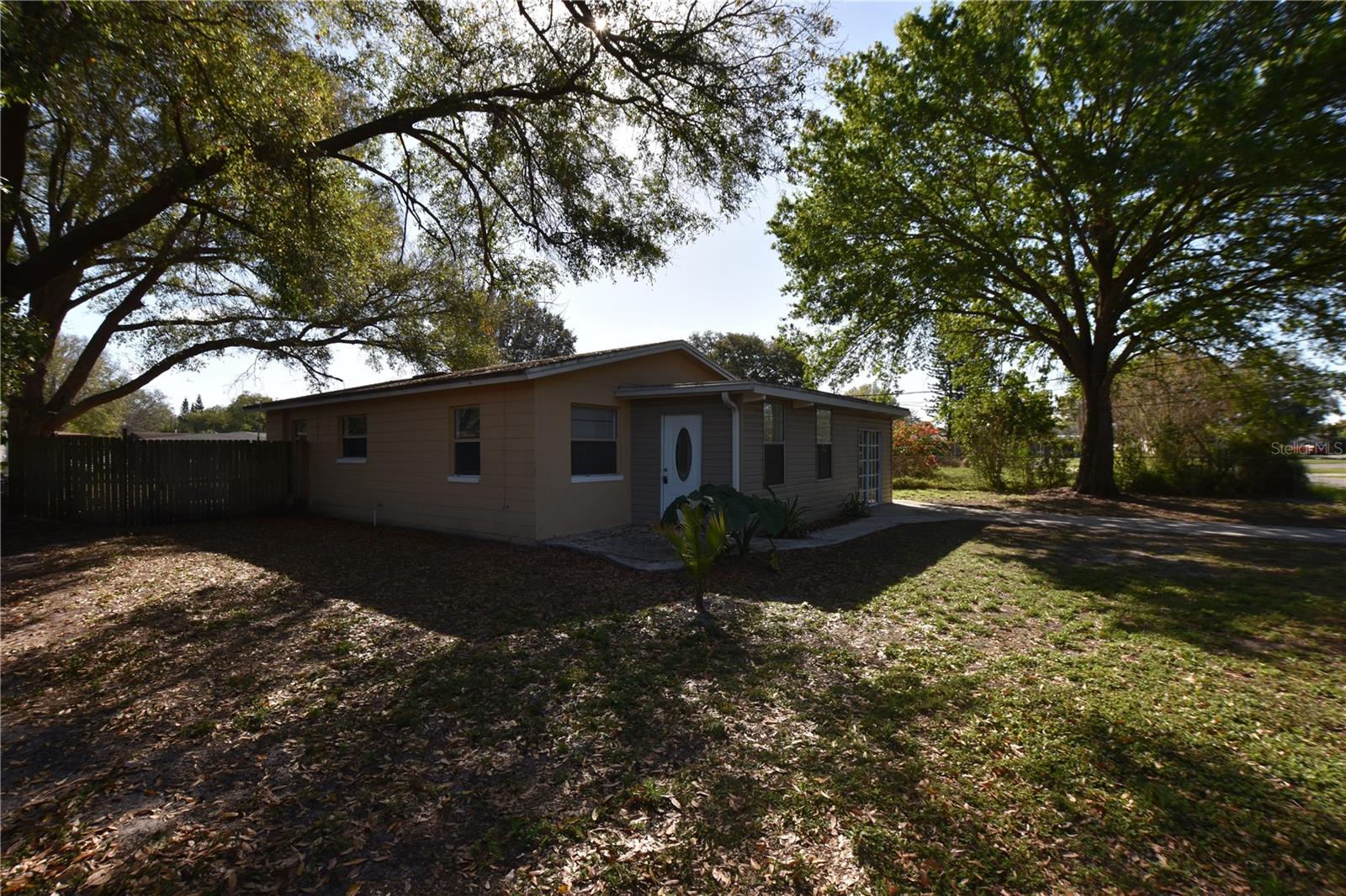 105 FLAMINGO DR, AUBURNDALE, FL, 33823