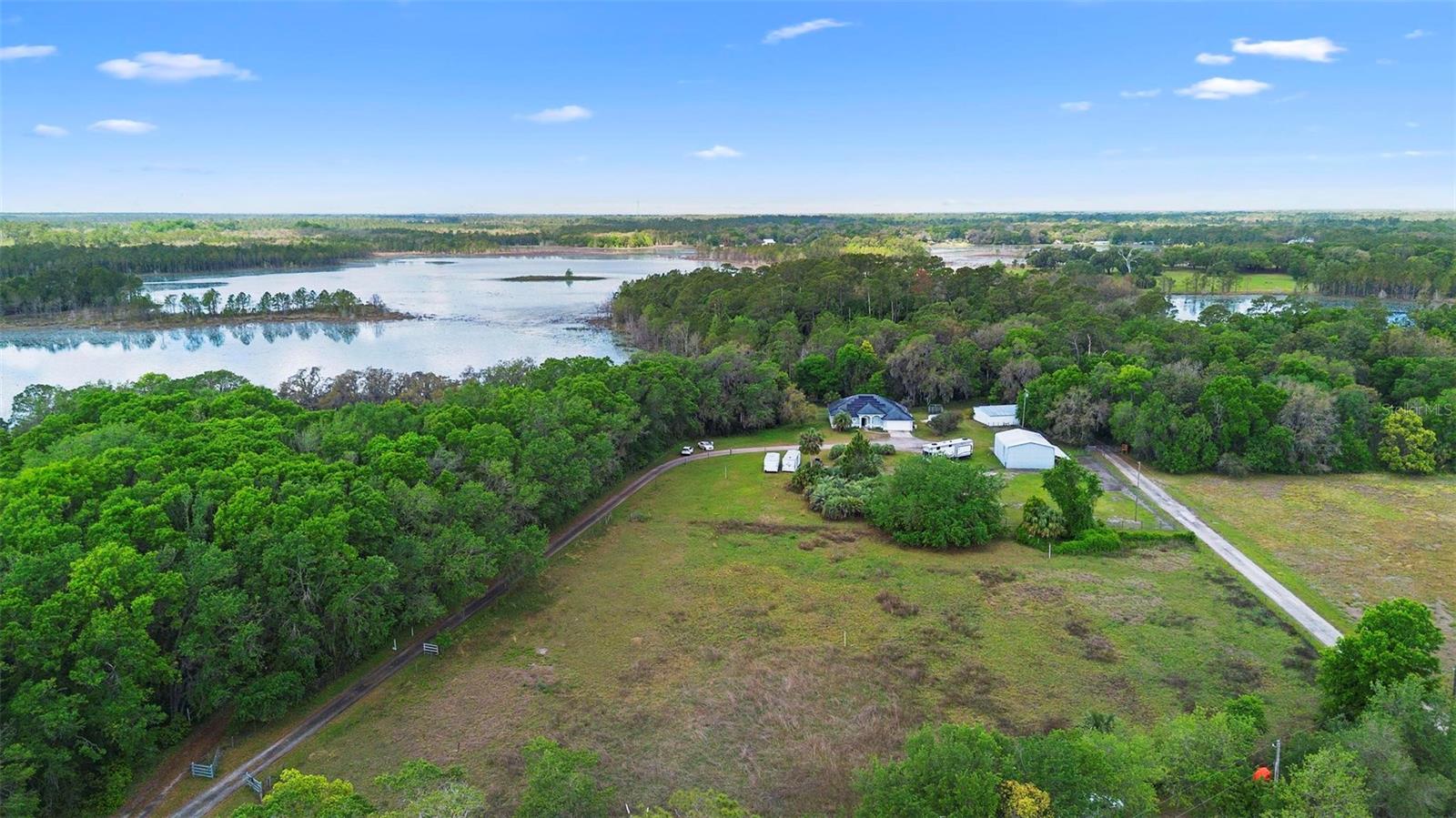 2395 OLD REYNOLDS RD, DE LEON SPRINGS, FL, 32130