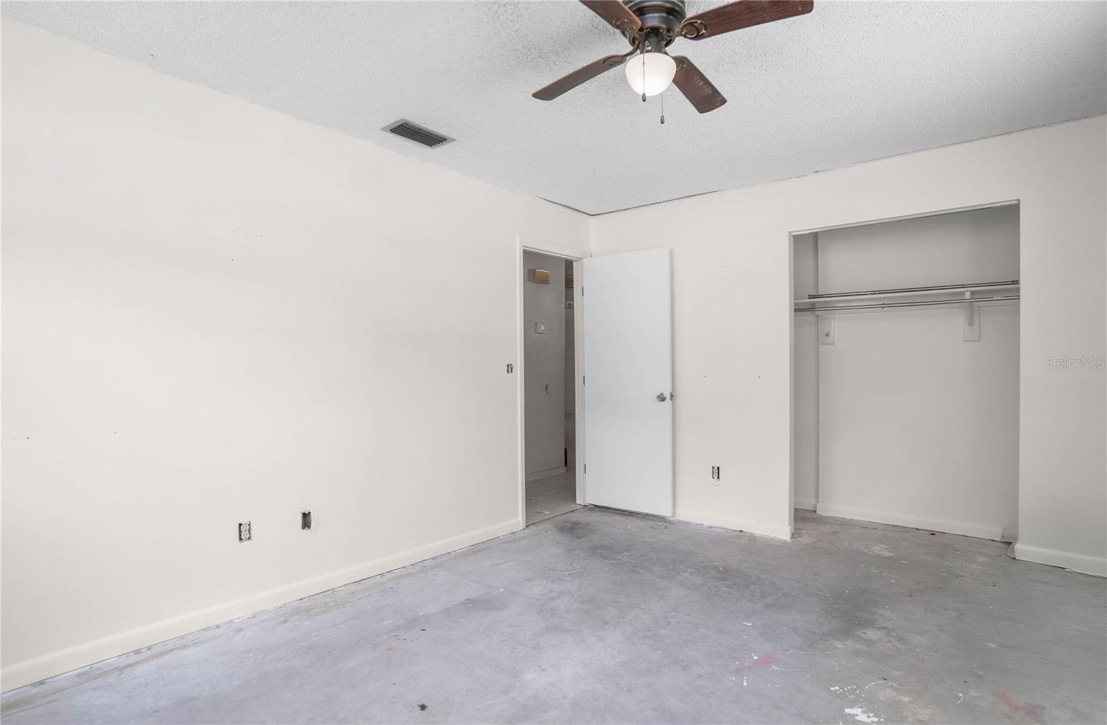 1561 NW 21ST ST, CRYSTAL RIVER, FL, 34428