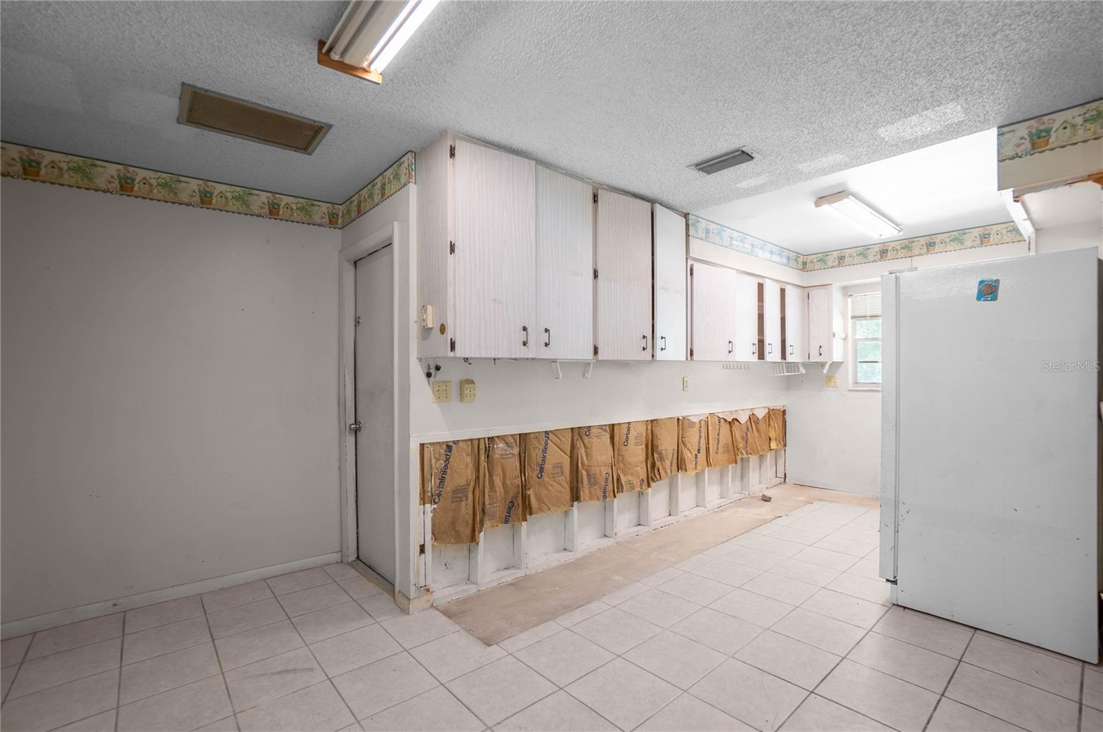 1561 NW 21ST ST, CRYSTAL RIVER, FL, 34428