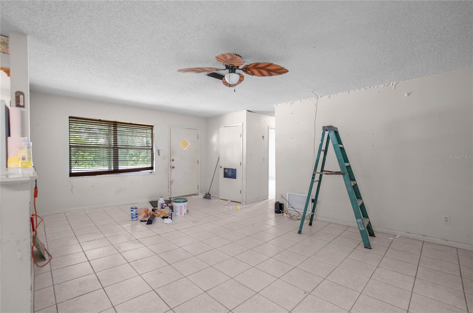 1561 NW 21ST ST, CRYSTAL RIVER, FL, 34428