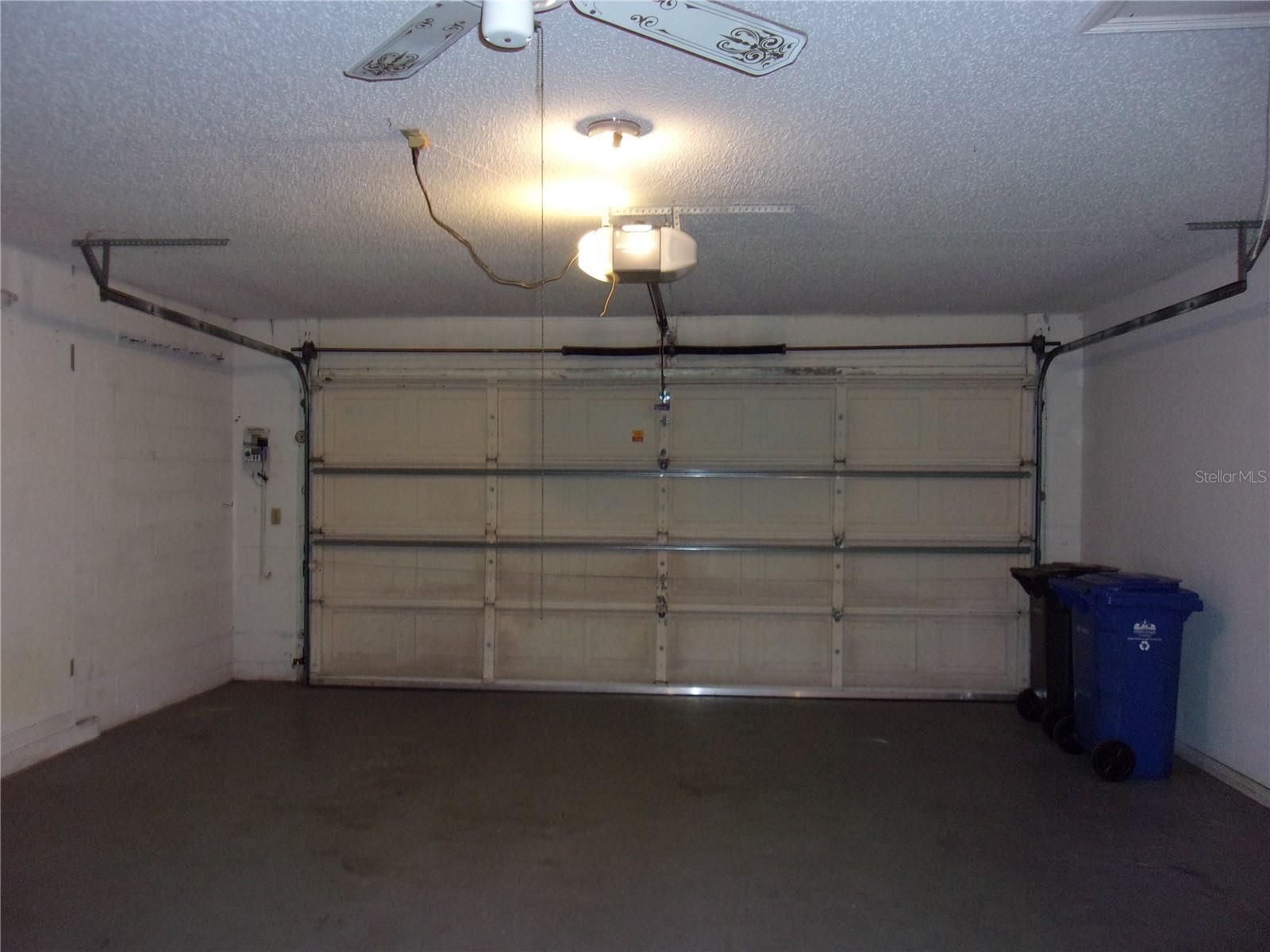 402 LA JOLLA AVE, SUN CITY CENTER, FL, 33573