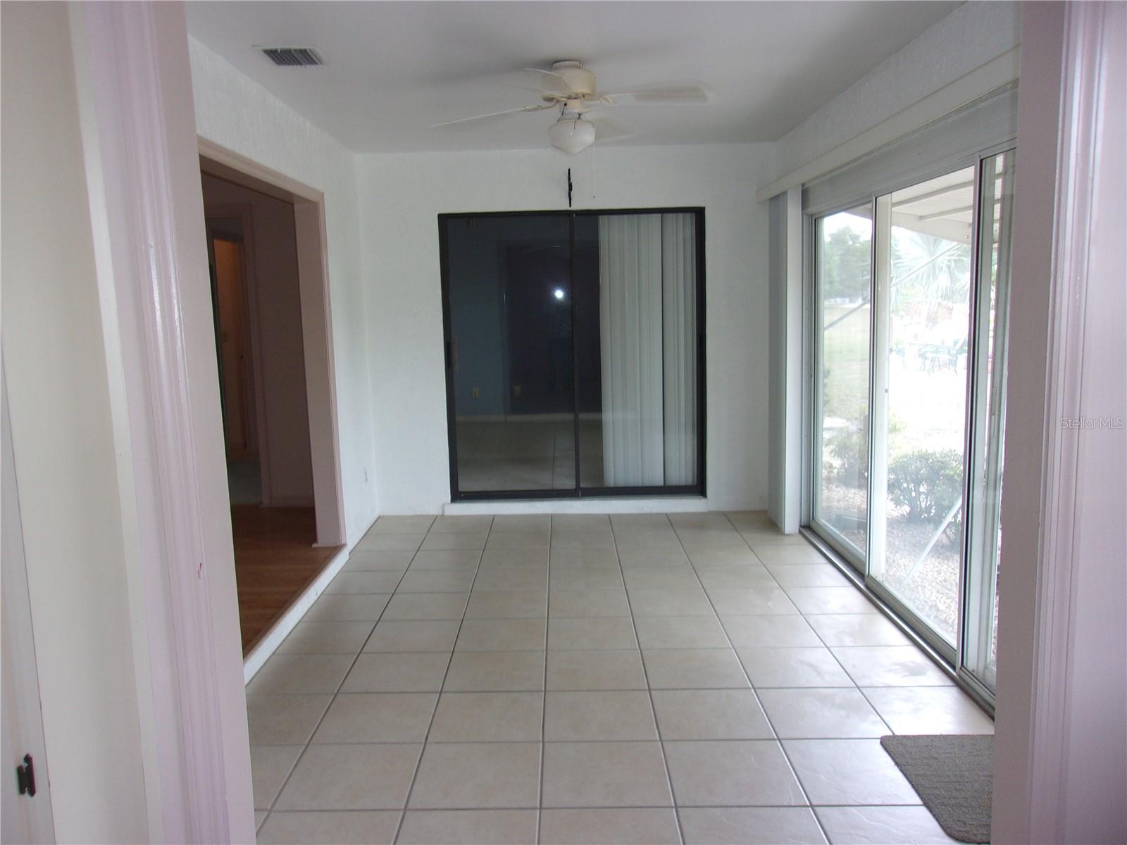 402 LA JOLLA AVE, SUN CITY CENTER, FL, 33573