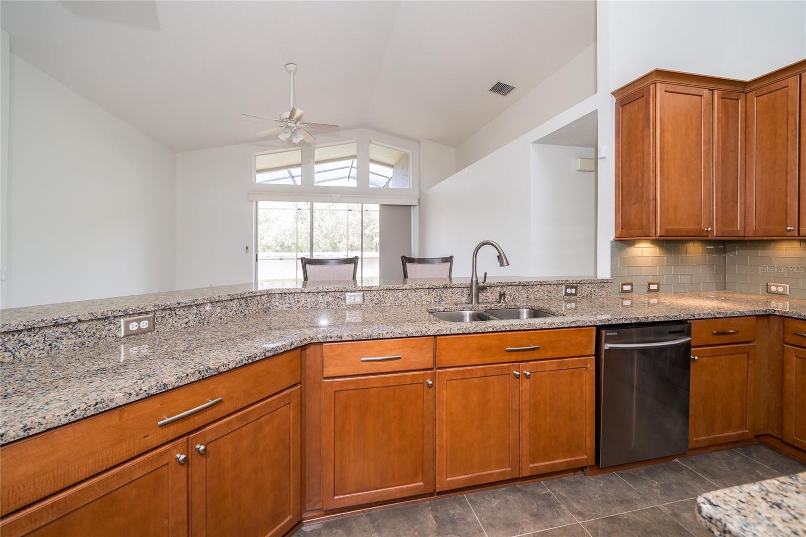 5331 VILLAGEBROOK DR, WESLEY CHAPEL, FL, 33544
