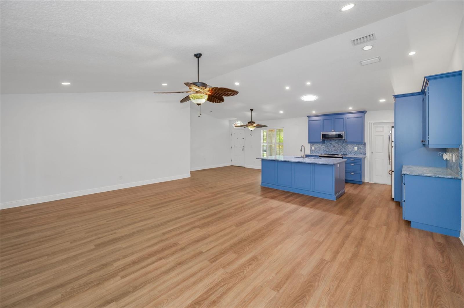 2200 HORAN WAY S, GULFPORT, FL, 33707
