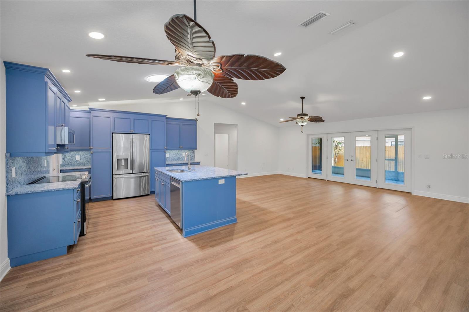 2200 HORAN WAY S, GULFPORT, FL, 33707
