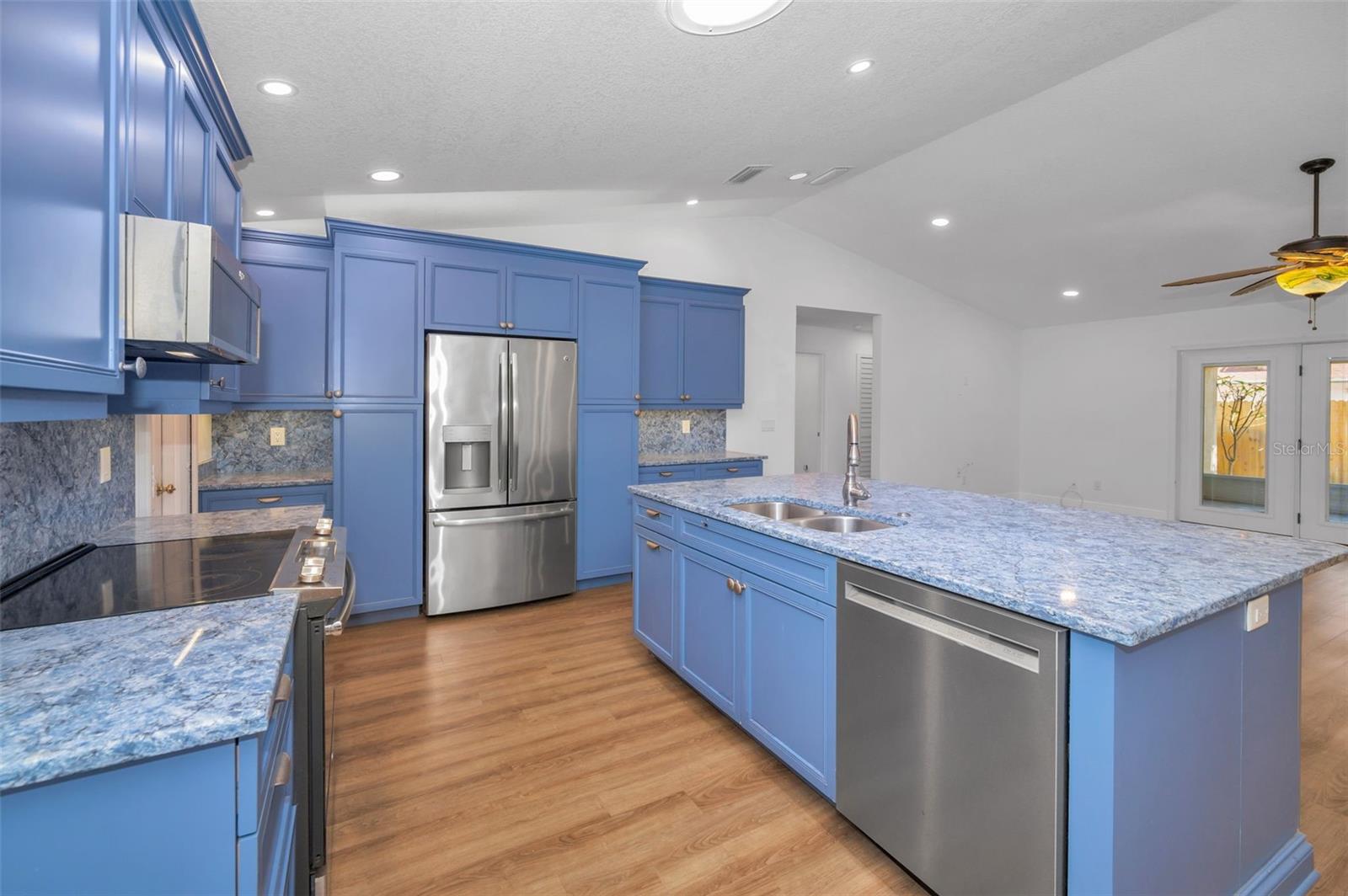 2200 HORAN WAY S, GULFPORT, FL, 33707