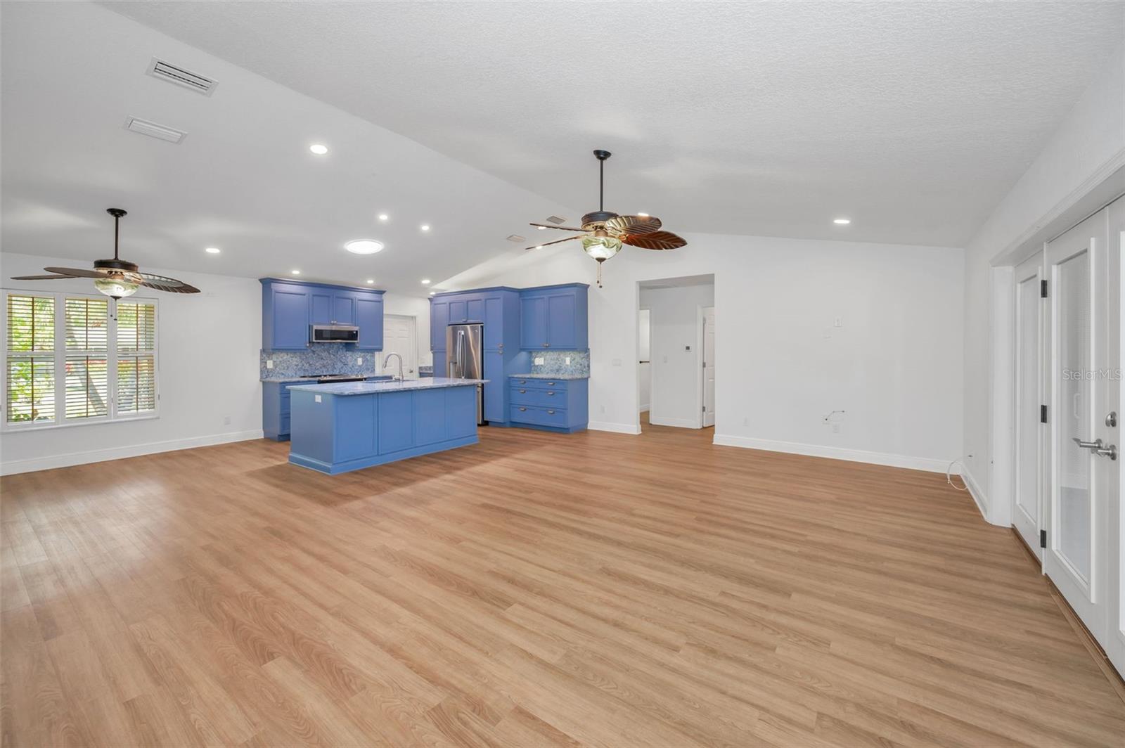 2200 HORAN WAY S, GULFPORT, FL, 33707