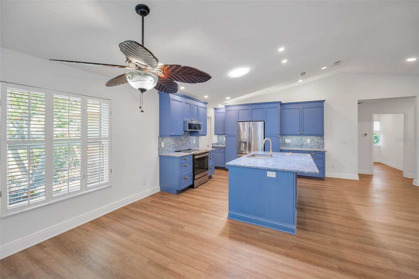 2200 HORAN WAY S, GULFPORT, FL, 33707
