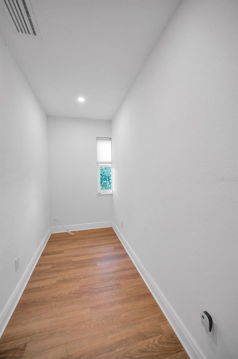 2200 HORAN WAY S, GULFPORT, FL, 33707