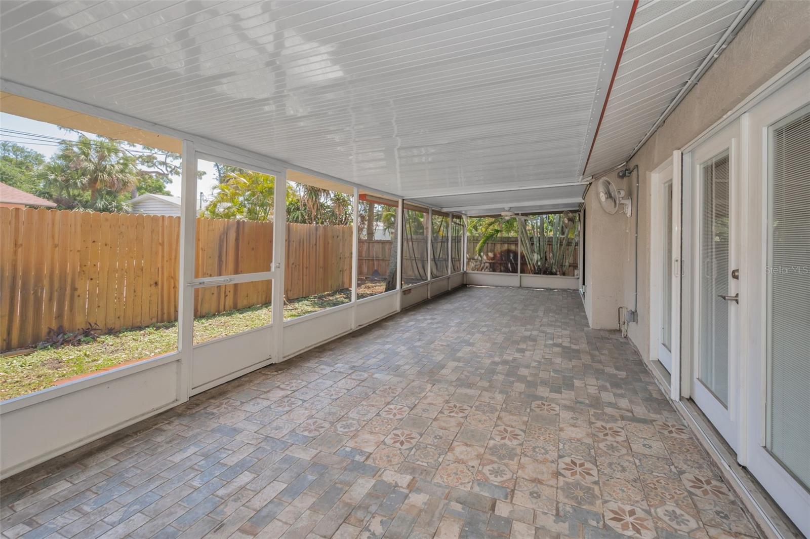 2200 HORAN WAY S, GULFPORT, FL, 33707