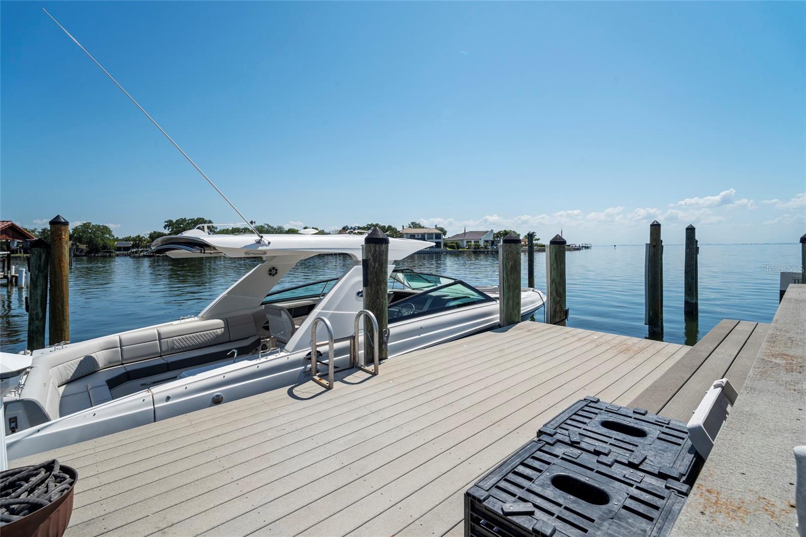 10 BRIGHTWATERS CIR NE, ST PETERSBURG, FL, 33704