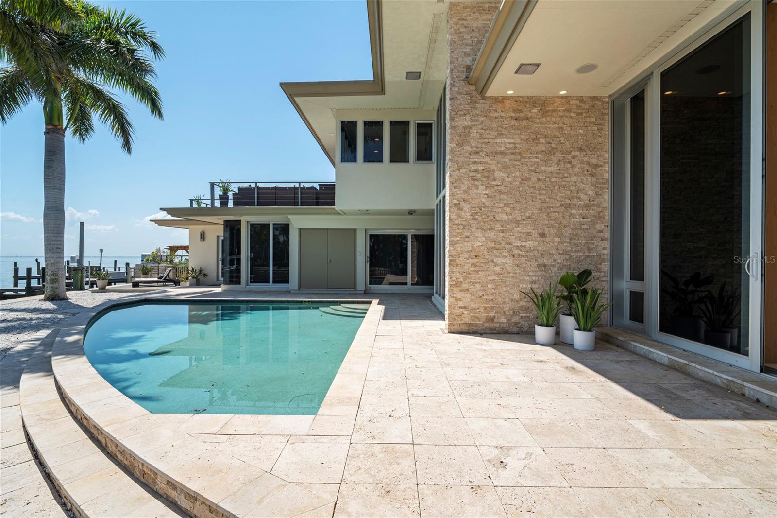10 BRIGHTWATERS CIR NE, ST PETERSBURG, FL, 33704