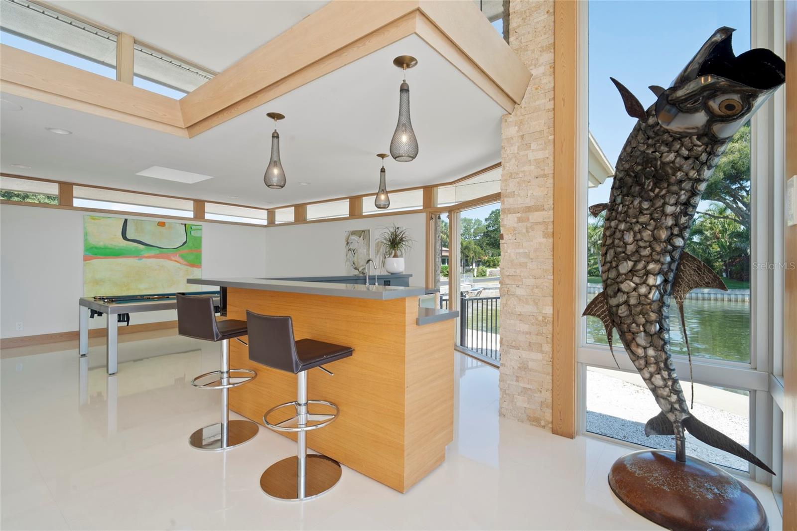 10 BRIGHTWATERS CIR NE, ST PETERSBURG, FL, 33704