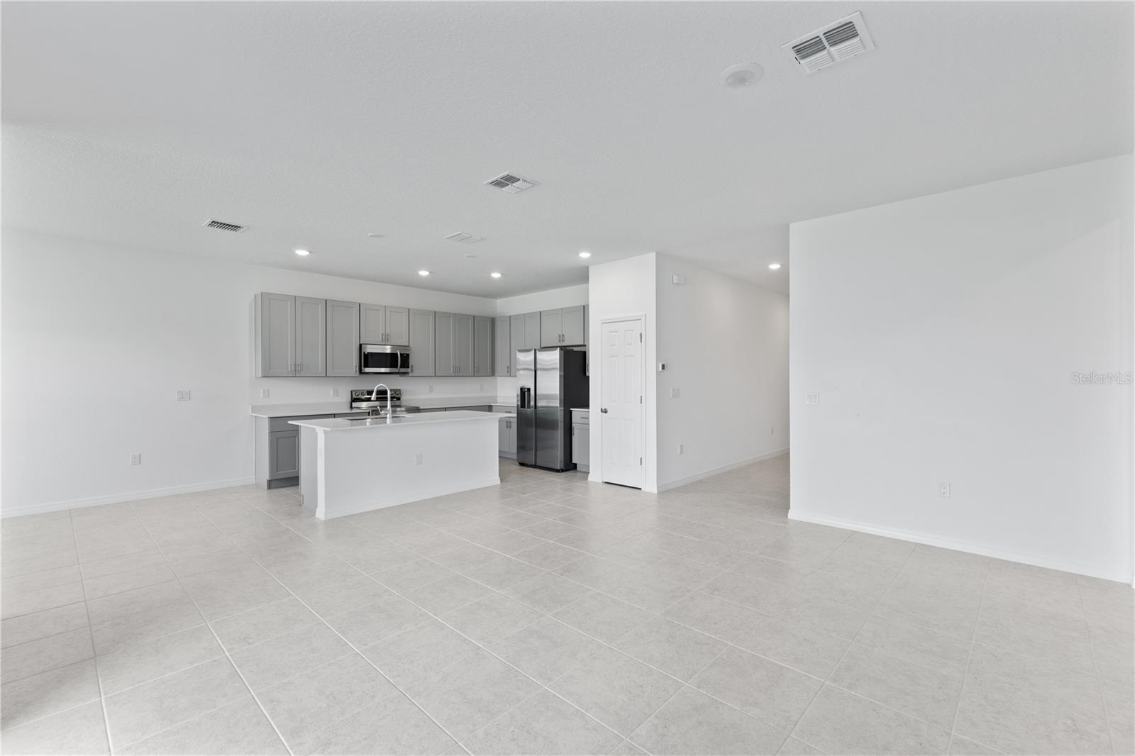 2030 FIRETHORN LOOP, HAINES CITY, FL, 33844