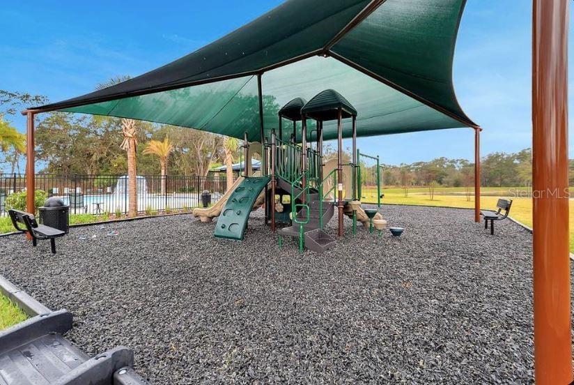 2572 PENGUIN BLVD, DAVENPORT, FL, 33837