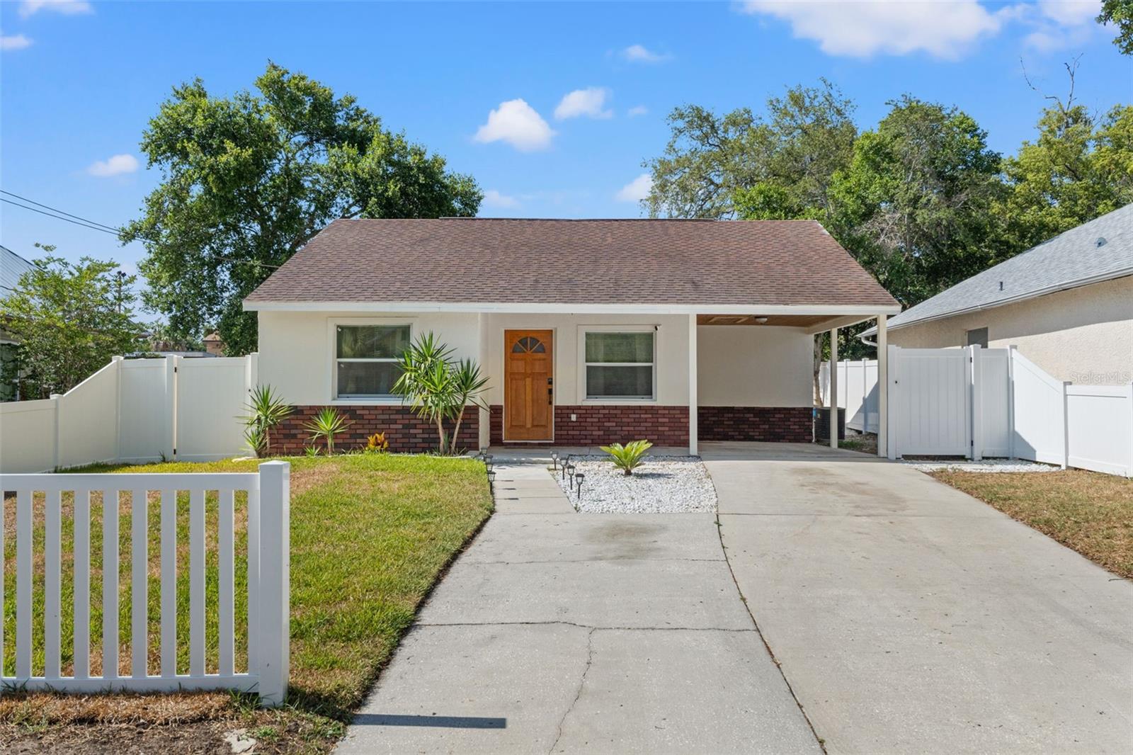 439 E BOYER ST, TARPON SPRINGS, FL, 34689