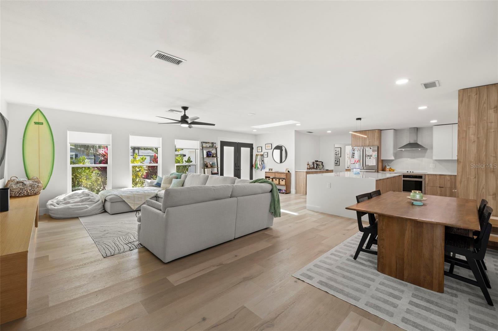 3775 HARBOR HEIGHTS DR, LARGO, FL, 33774