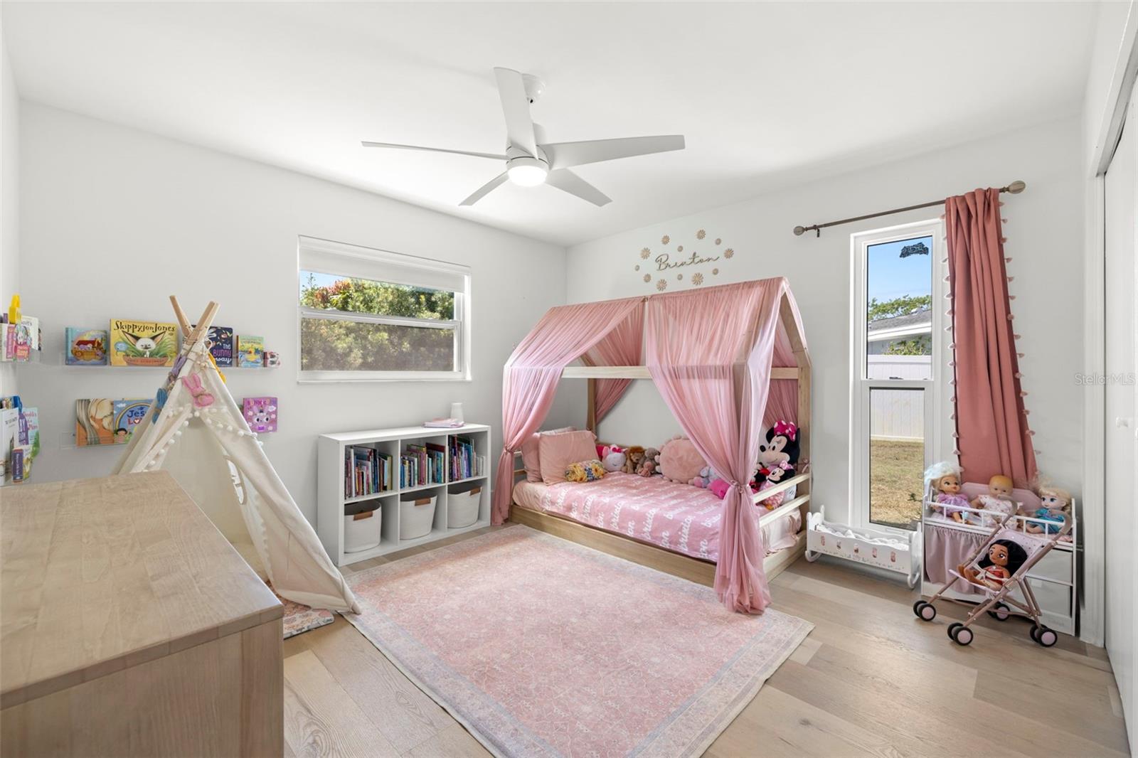 3775 HARBOR HEIGHTS DR, LARGO, FL, 33774