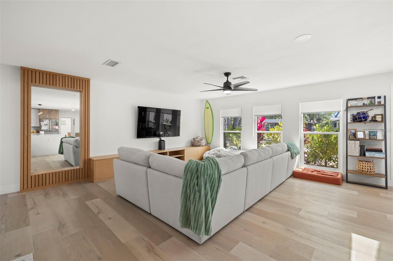 3775 HARBOR HEIGHTS DR, LARGO, FL, 33774