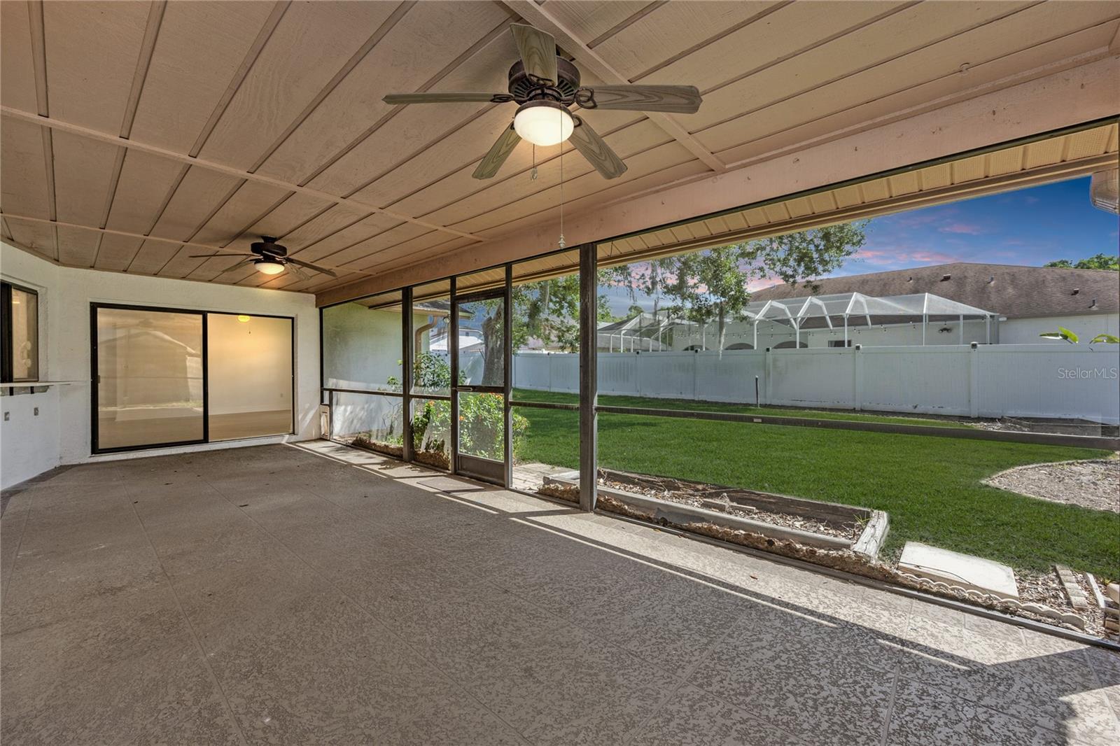 2925 STARMOUNT DR, VALRICO, FL, 33596