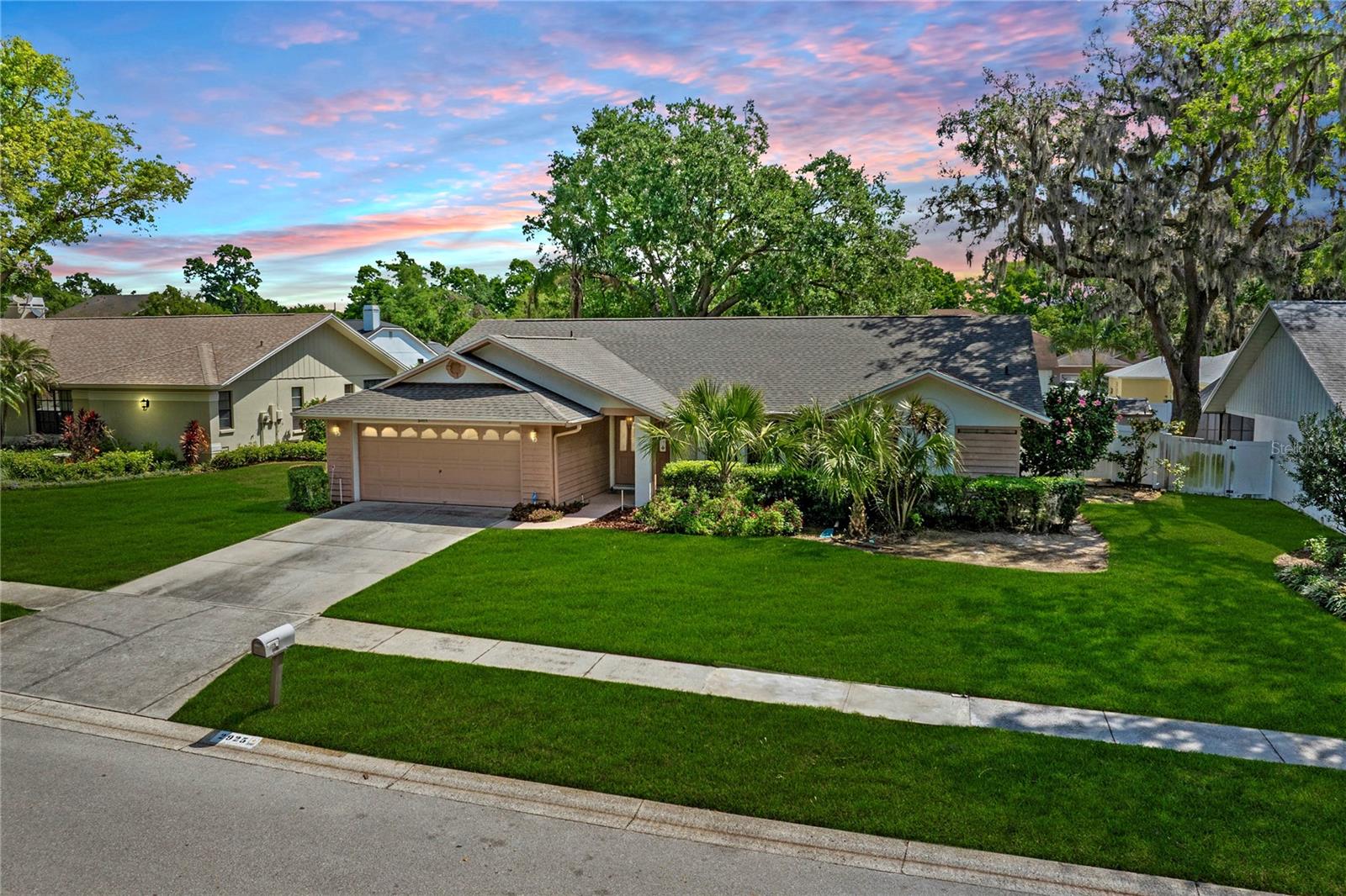 2925 STARMOUNT DR, VALRICO, FL, 33596