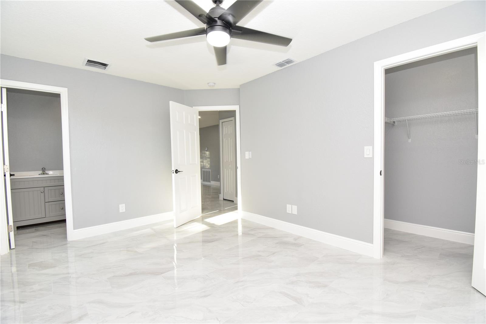 316 BETTY LN, MASCOTTE, FL, 34753