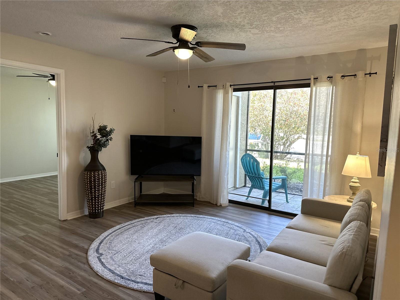 4005 CROCKERS LAKE BLVD #11, SARASOTA, FL, 34238