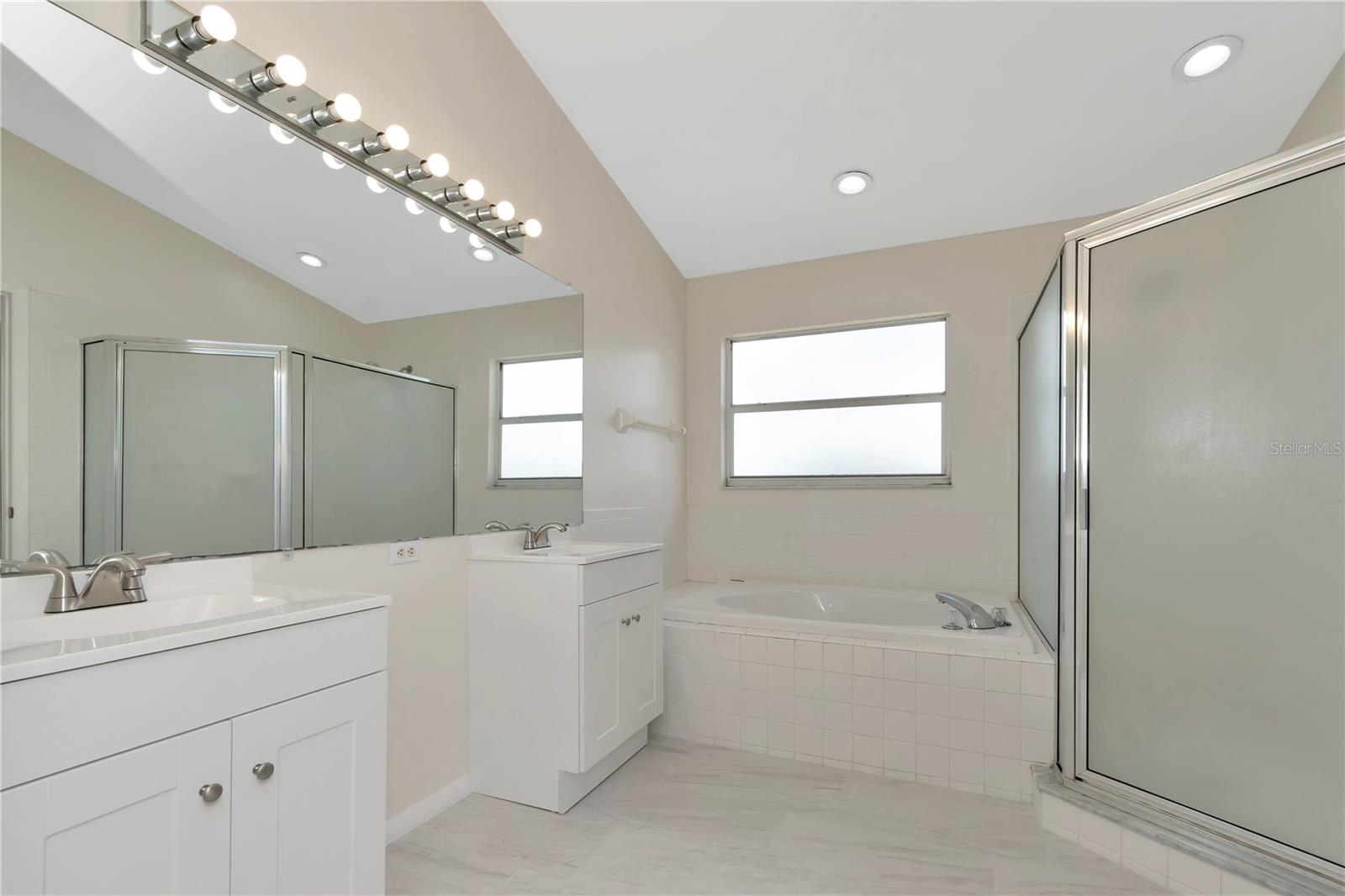 12653 LONGCREST DR, RIVERVIEW, FL, 33579