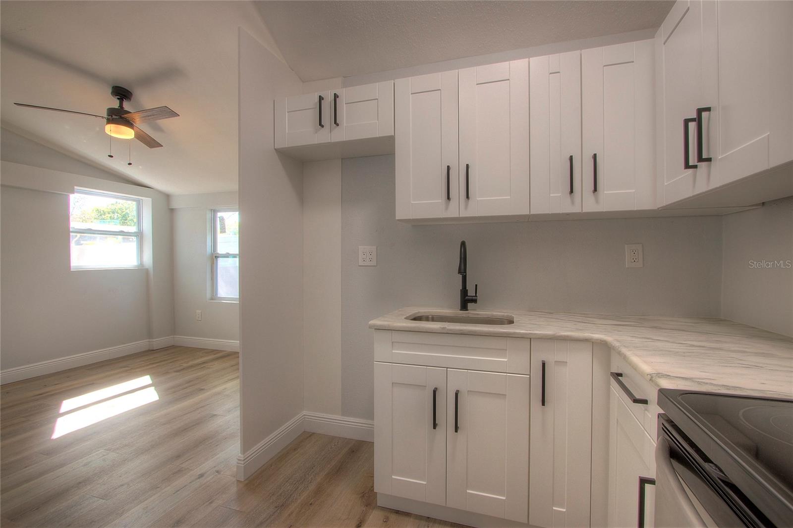 610 N WOODLYNNE AVE, TAMPA, FL, 33609