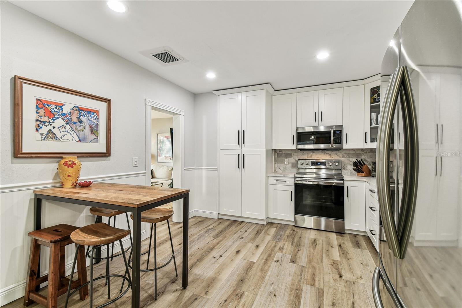 610 N WOODLYNNE AVE, TAMPA, FL, 33609