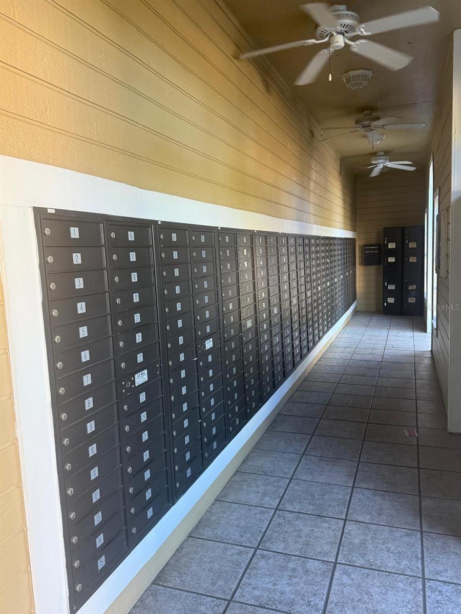 1017 S HIAWASSEE RD, ORLANDO, FL, 32835