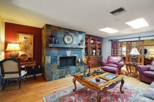 2121 SUZANNE DR, MOUNT DORA, FL, 32757
