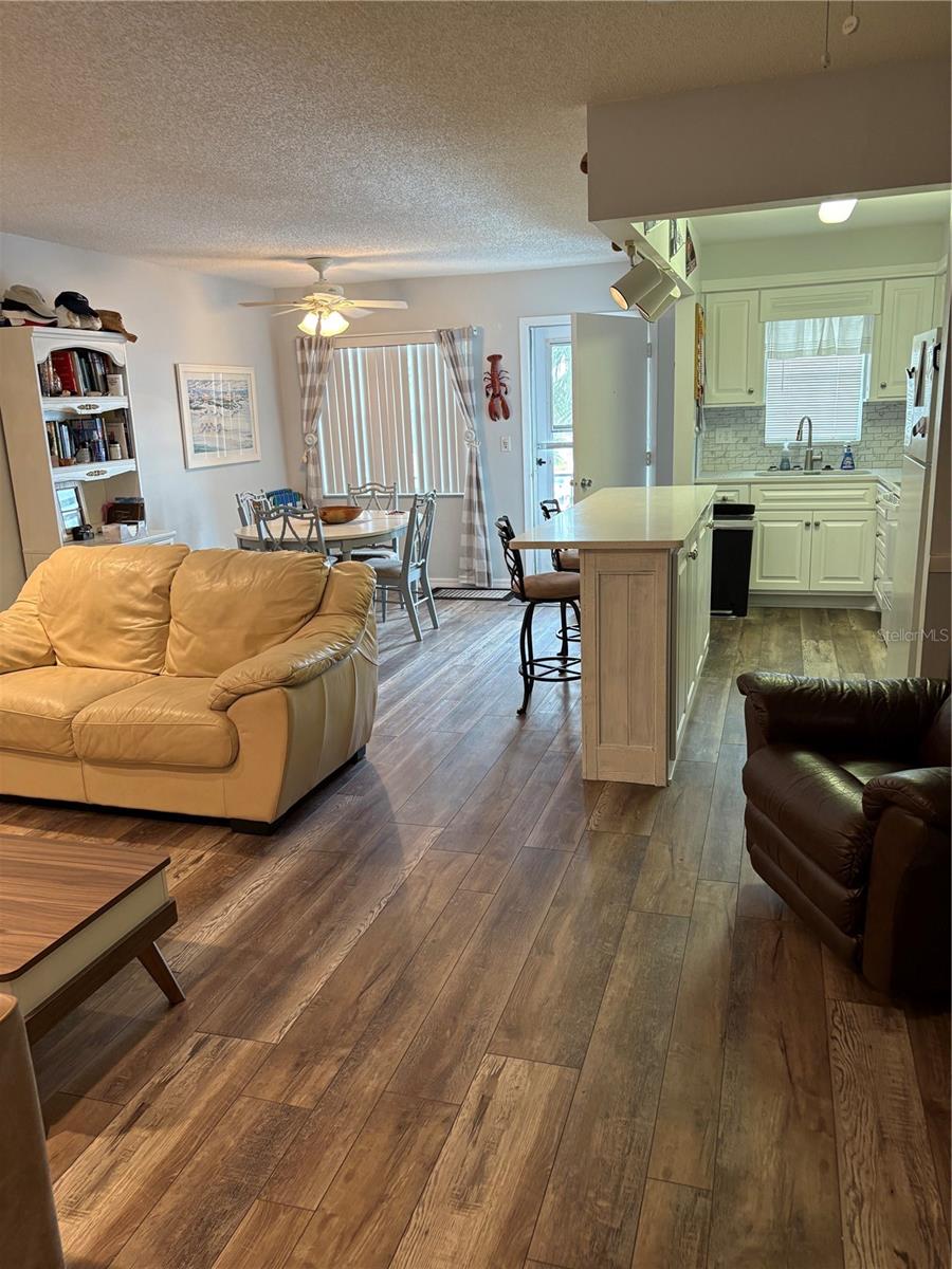 14531 WALSINGHAM RD #204, LARGO, FL, 33774