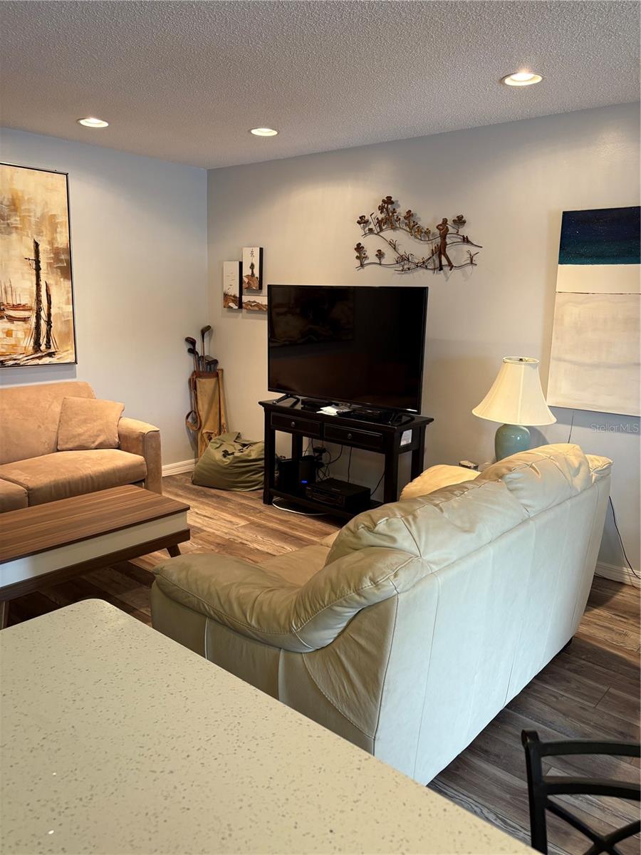 14531 WALSINGHAM RD #204, LARGO, FL, 33774