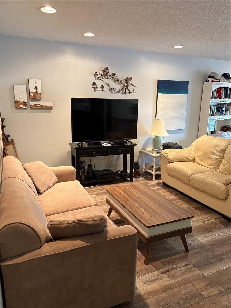 14531 WALSINGHAM RD #204, LARGO, FL, 33774