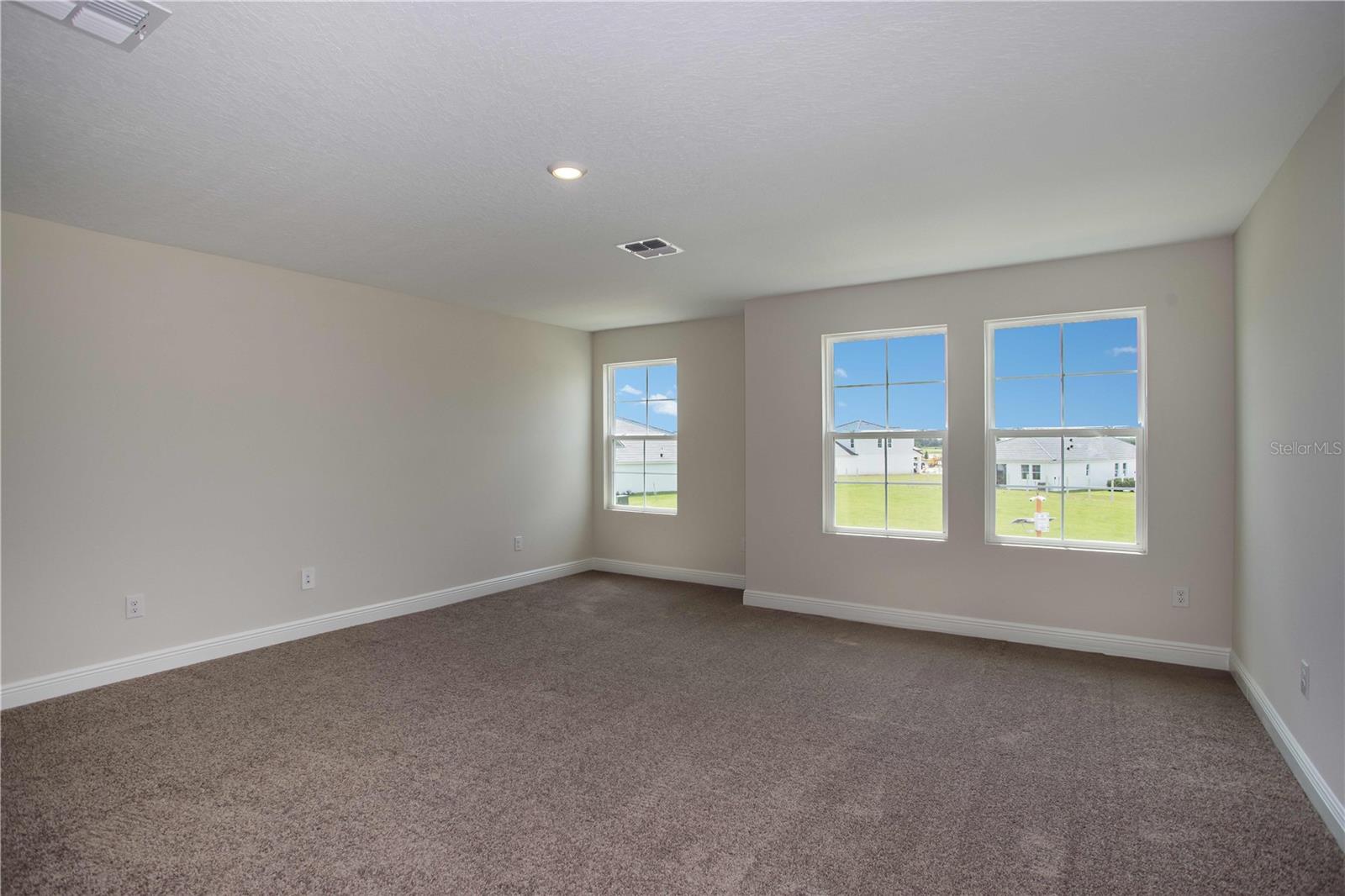 10243 FIELDSTONE MYRTLE WAY, SAN ANTONIO, FL, 33576