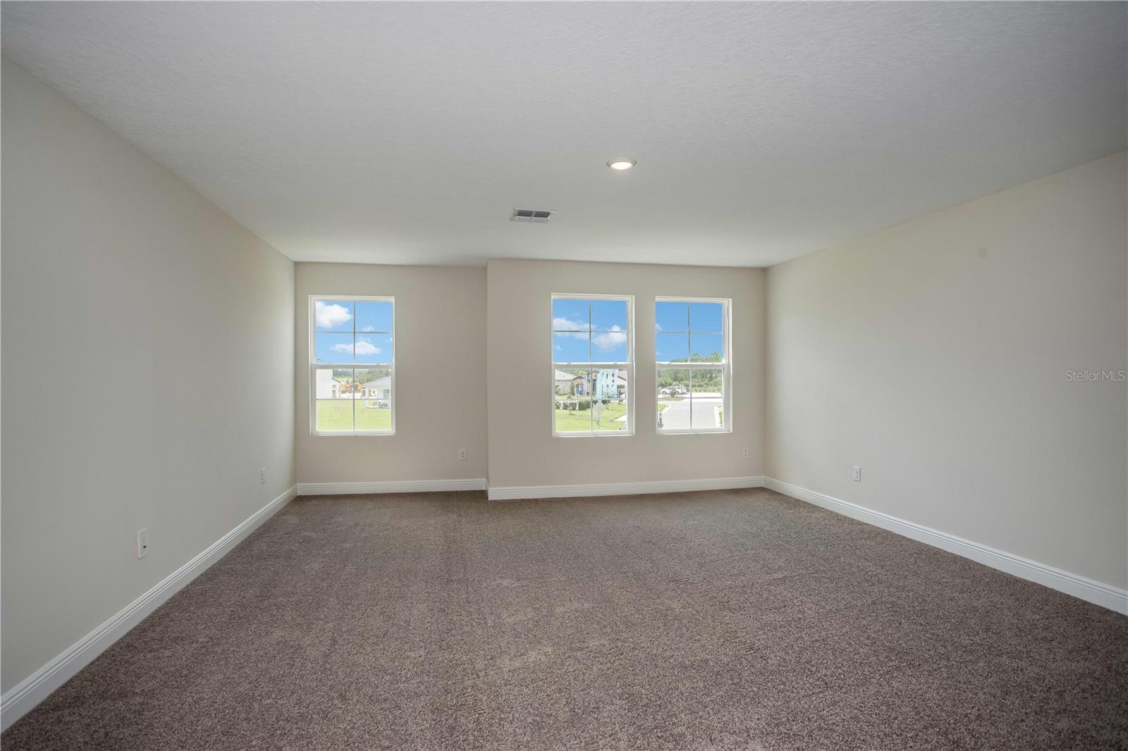 10243 FIELDSTONE MYRTLE WAY, SAN ANTONIO, FL, 33576