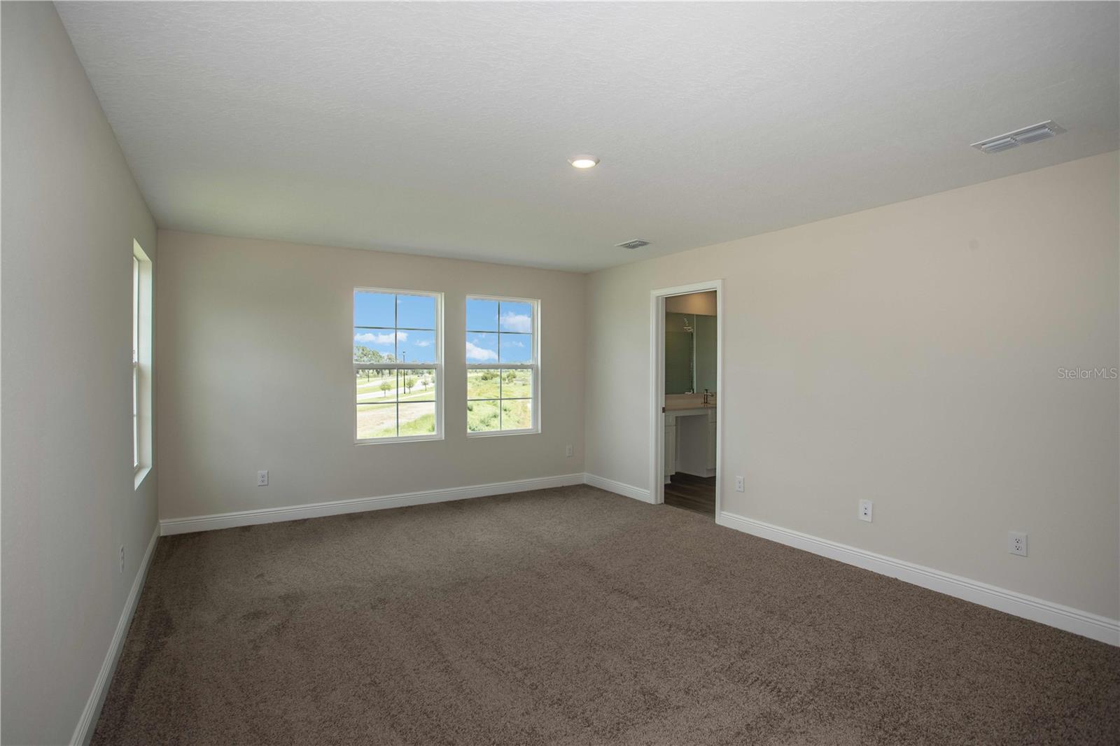 10243 FIELDSTONE MYRTLE WAY, SAN ANTONIO, FL, 33576