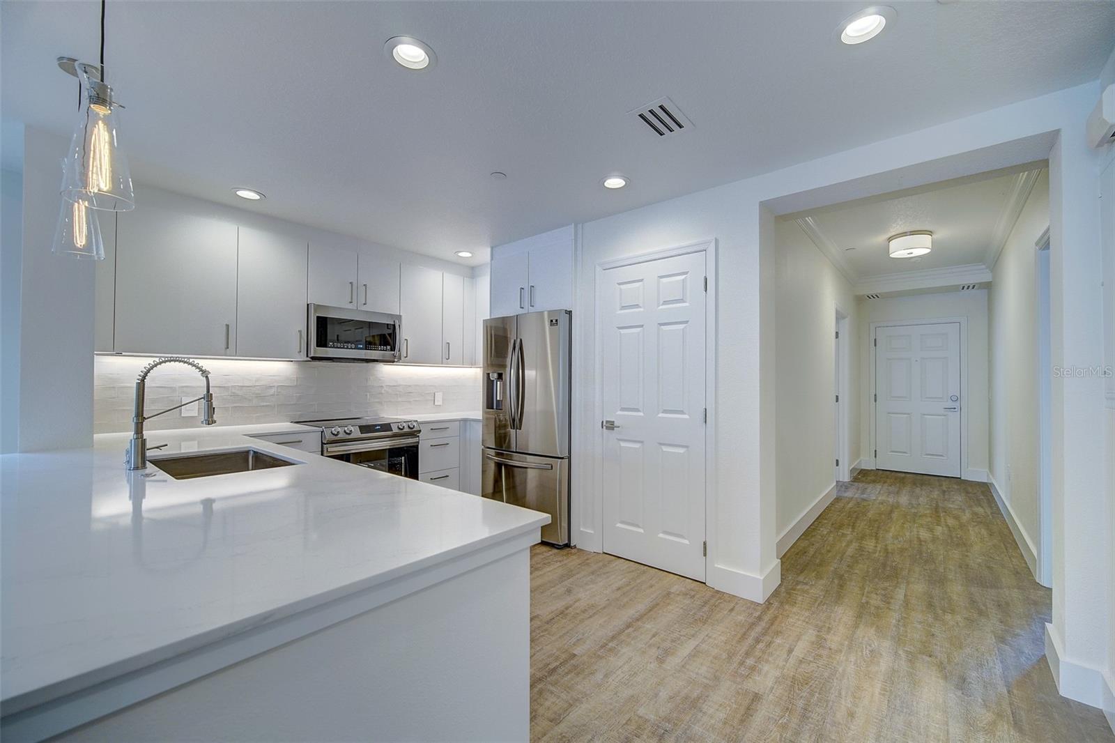 7651 WHISPER WAY #104, REUNION, FL, 34747