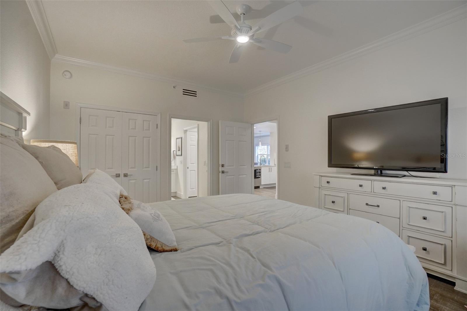 7651 WHISPER WAY #104, REUNION, FL, 34747