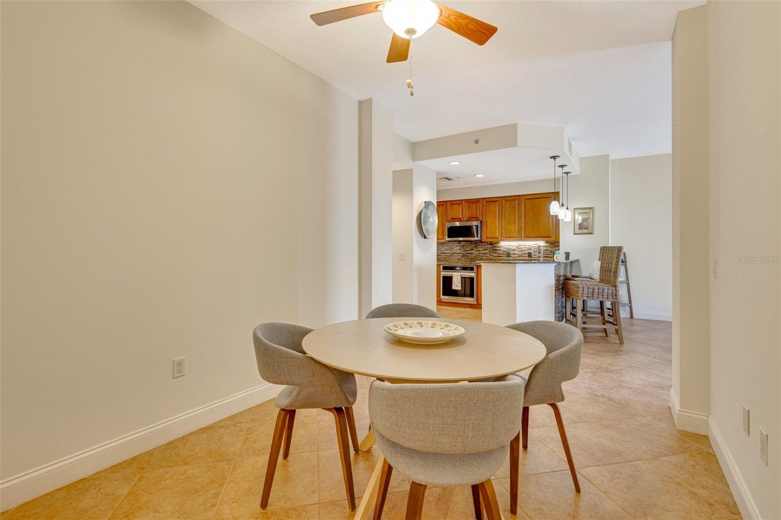 610 RIVIERA DUNES WAY #203, PALMETTO, FL, 34221
